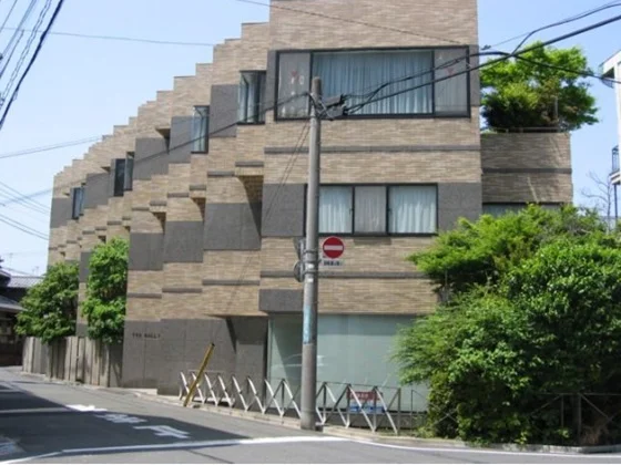 歯科の居抜き物件の外観