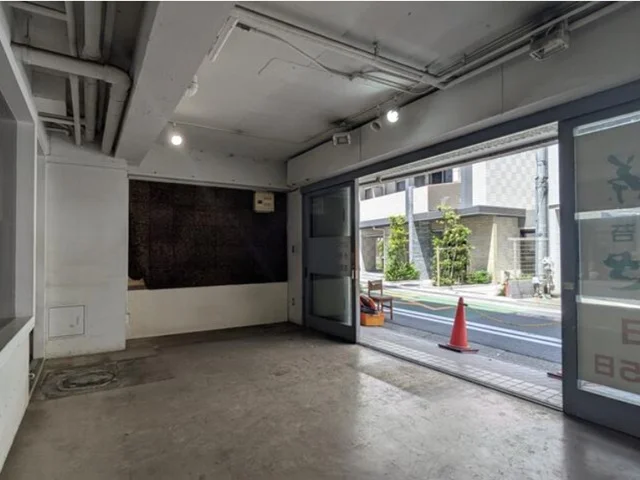 祐天寺の事務所仕様物件の内装