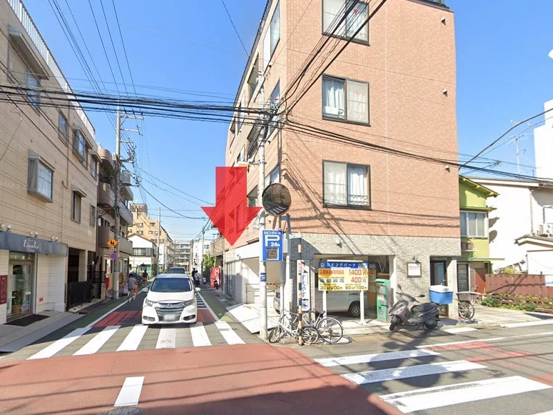 千鳥町の事務所仕様店舗物件の外観