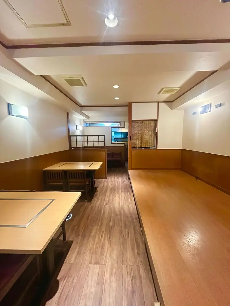 吉野町のお好み焼き居抜きの内装