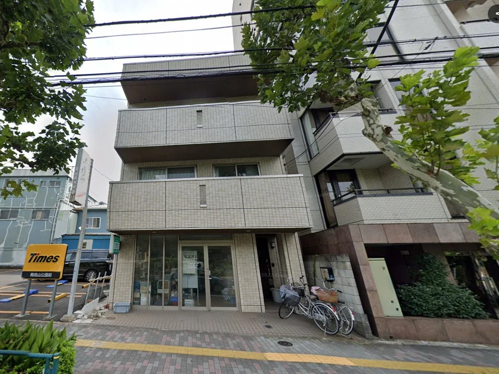 貸店舗(事務所仕様)の外観