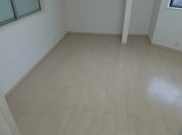 貸店舗(事務所仕様)の内装