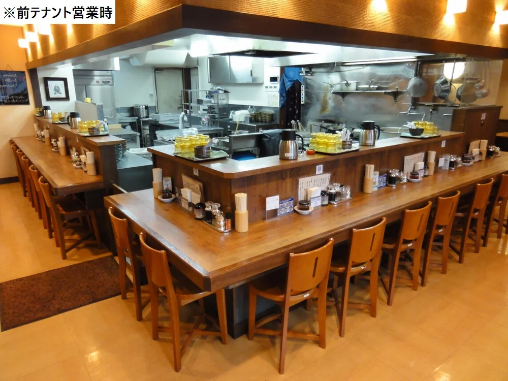 橋本のラーメン居抜きの内装