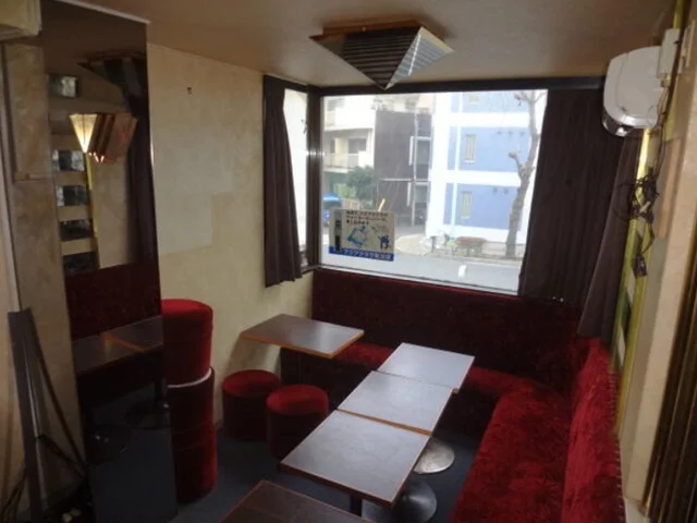 王子の居抜き店舗の内装