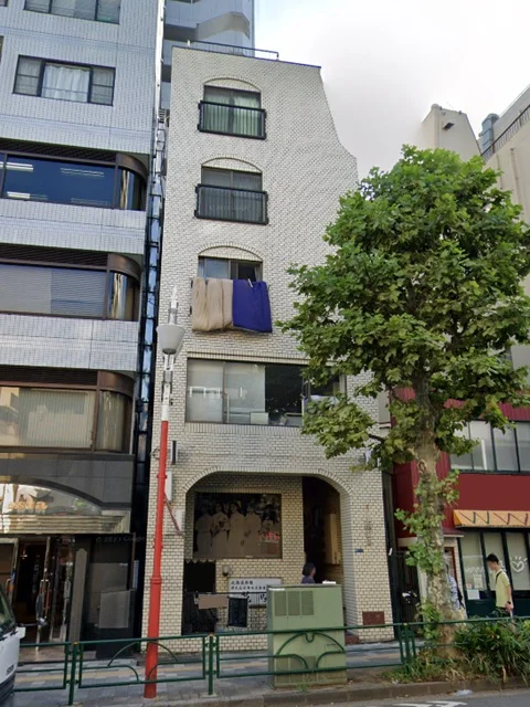 高田馬場のスケルトン物件の外観