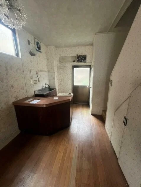 貸店舗(事務所仕様)の内装