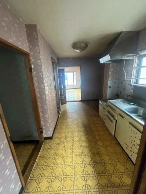 貸店舗(事務所仕様)の内装