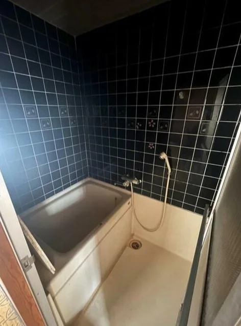 京成金町の事務所仕様店舗物件の内装