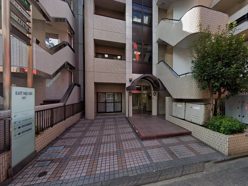 飯田橋の事務所仕様店舗物件の外観