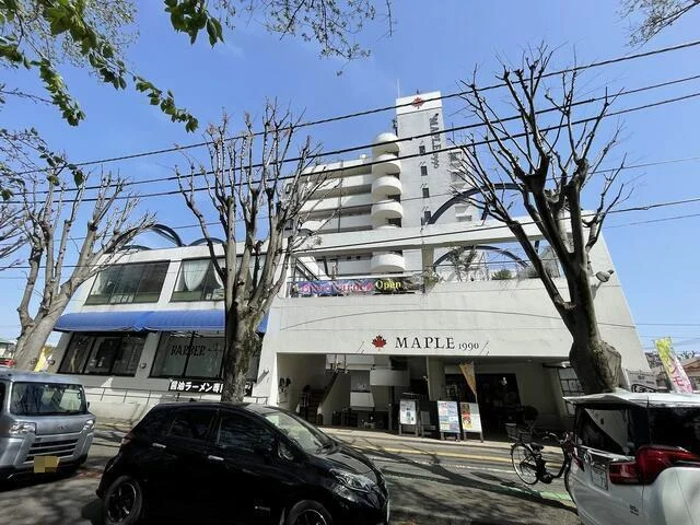 スナック・パブの居抜き物件の外観