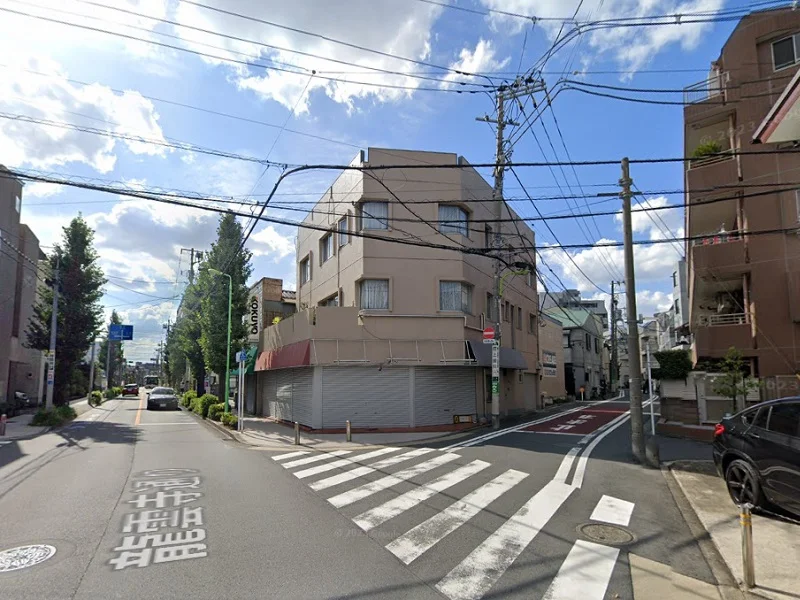 貸店舗(スケルトン)の外観