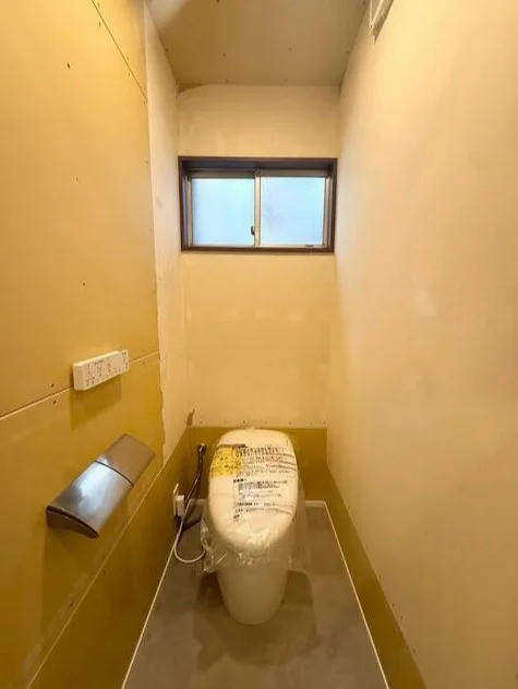 貸店舗(事務所仕様)の内装