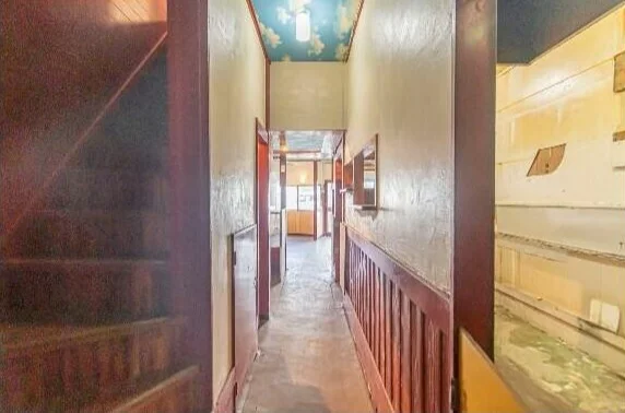 南橋本の居抜き店舗の内装