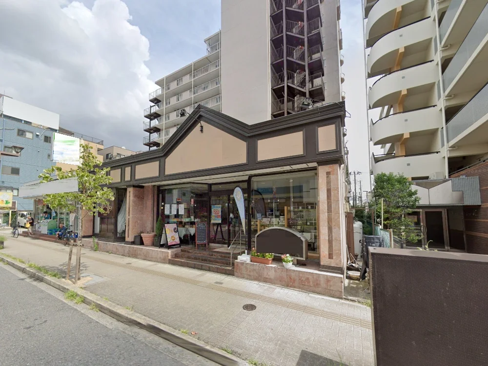 貸店舗(事務所仕様)の外観