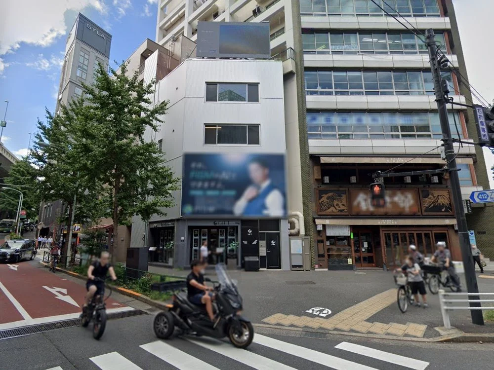 貸店舗(スケルトン)の外観