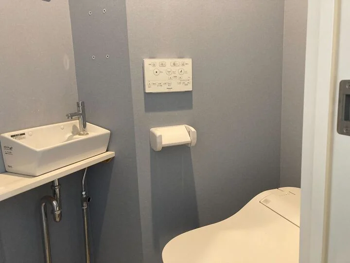 貸店舗(事務所仕様)の内装