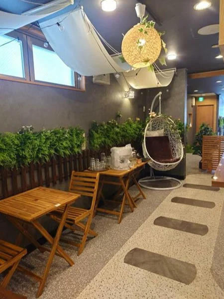 横須賀中央の居抜き店舗の内装