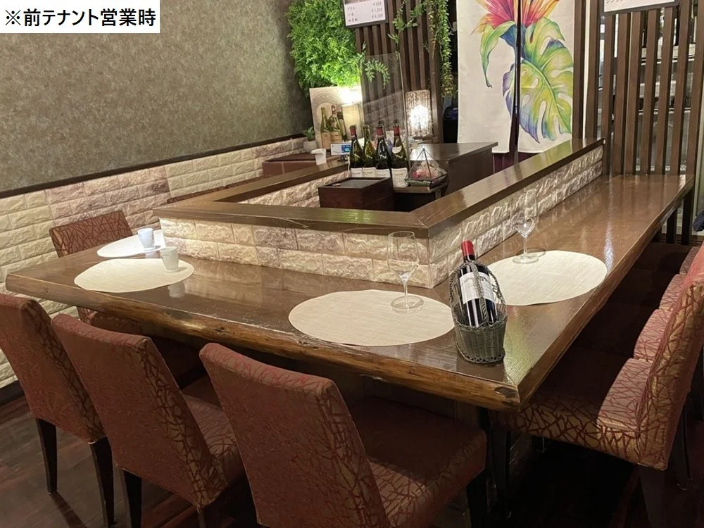 大塚のビストロ・洋食居抜きの内装