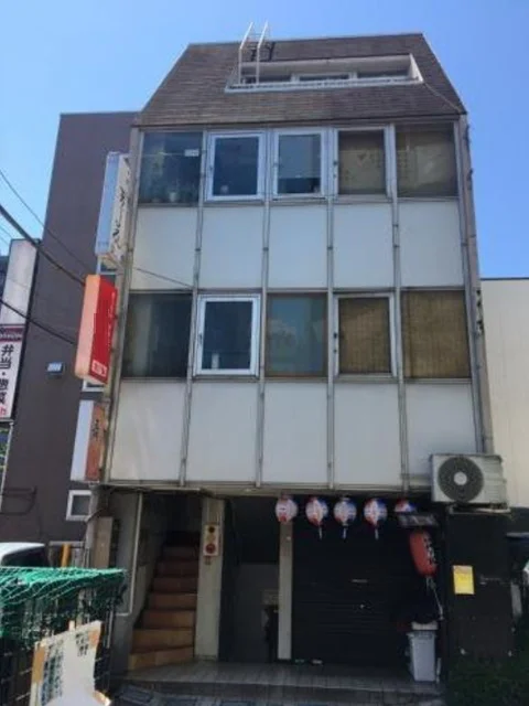 東村山の居抜き店舗の外観