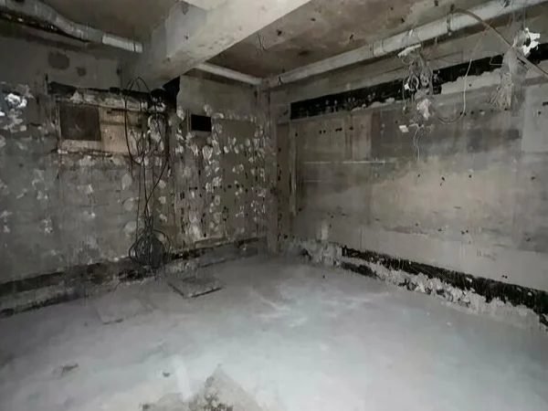 銀座のスケルトン店舗物件の内装