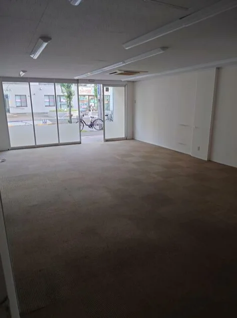 小村井の事務所仕様物件の内装