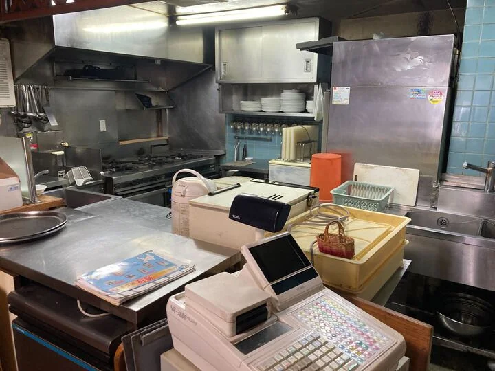 蒔田の居抜き店舗の厨房