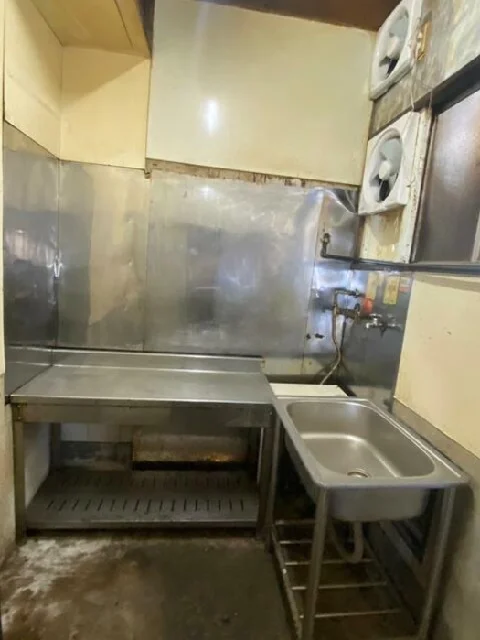 清瀬の居抜き店舗の内装