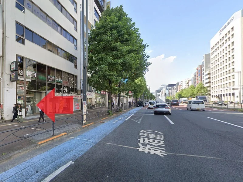 四ツ谷のスケルトン店舗物件の外観