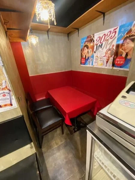 居酒屋の居抜き物件の内装