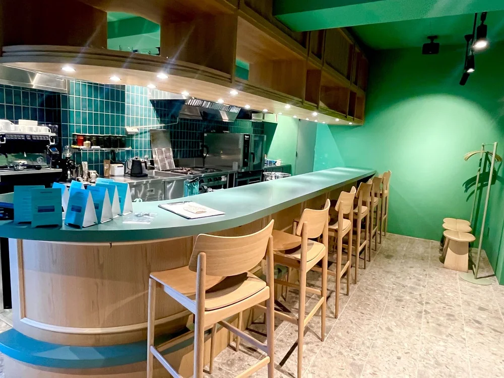 浅草の居抜き店舗の内装