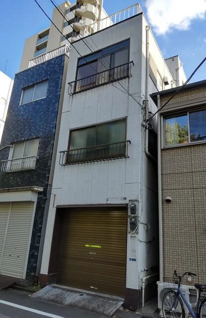 貸店舗(事務所仕様)の外観