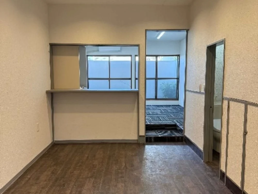 大泉学園の事務所仕様店舗物件の内装