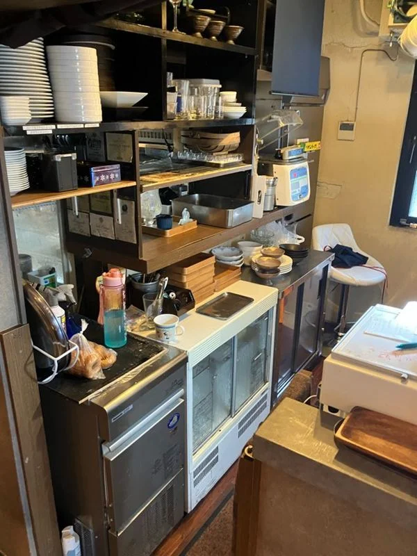 成城学園前のレストラン居抜きの厨房