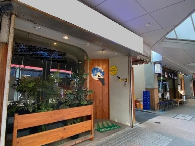 BAR・ショットバーの居抜き物件のエントランス