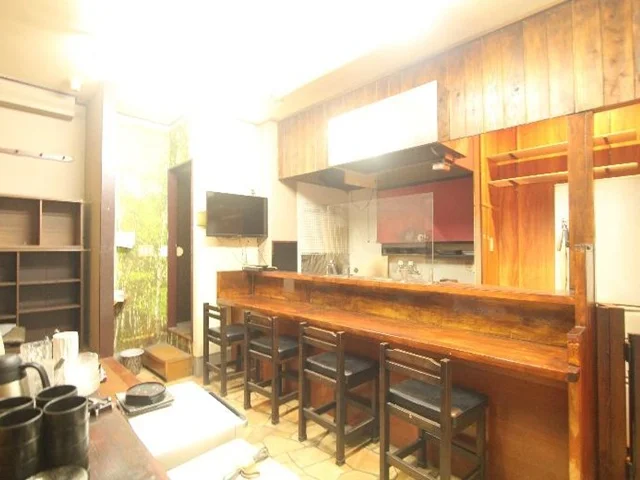 居酒屋の居抜き物件の内装