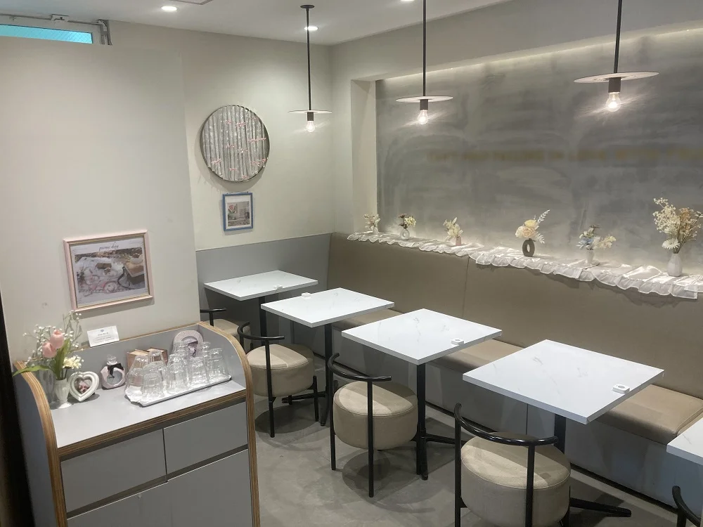 経堂のカフェ・喫茶店居抜きの内装