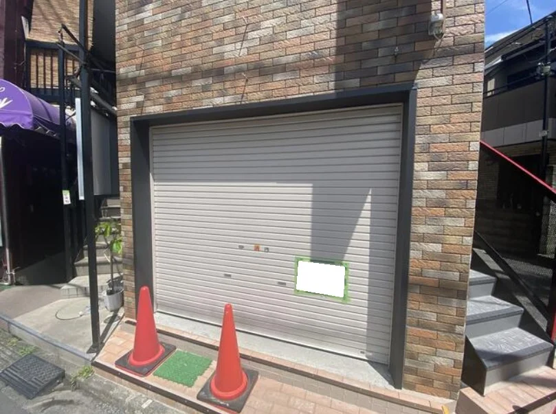 貸店舗(スケルトン)の外観