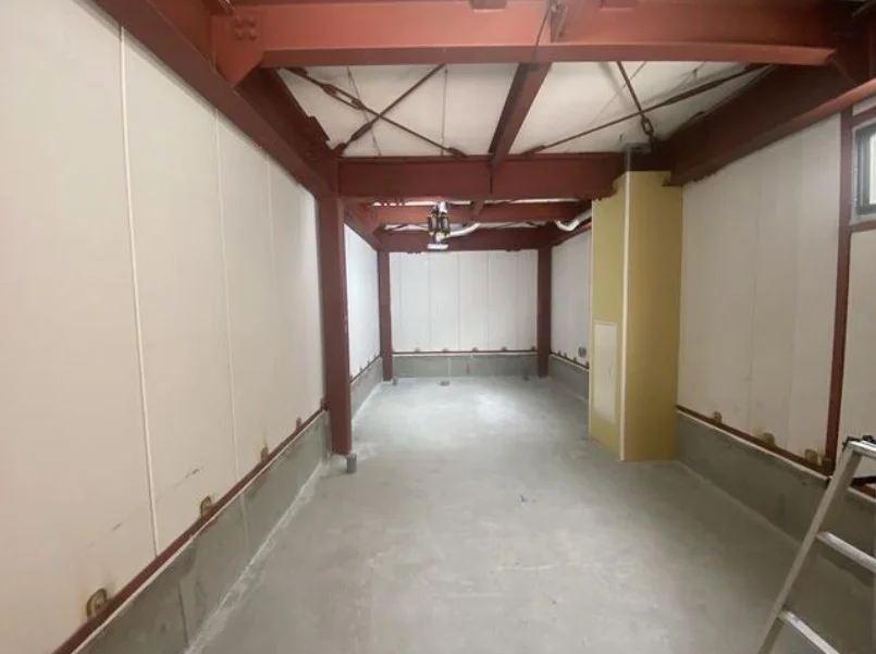 ひばりヶ丘のスケルトン物件の内装