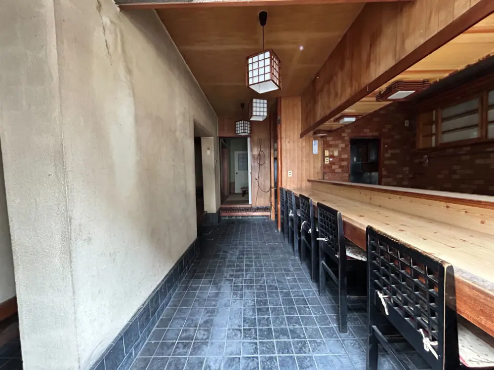 中野坂上の居酒屋居抜きの内装