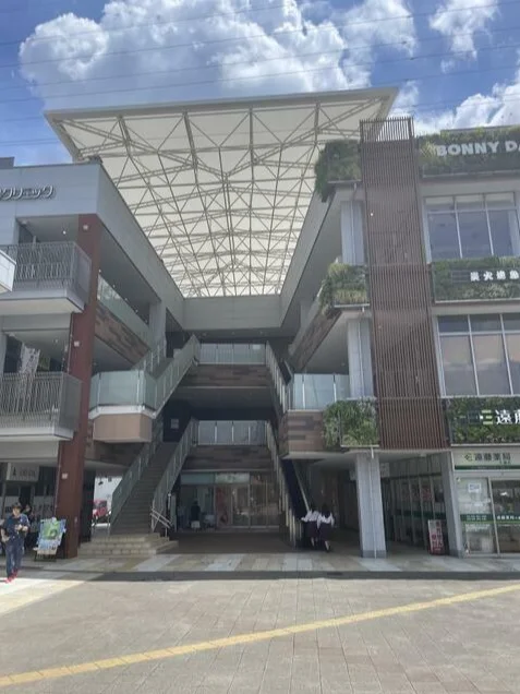 貸店舗(事務所仕様)の外観