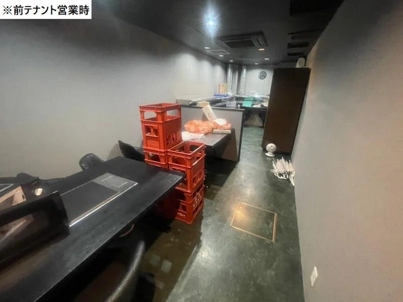 信濃町の寿司居抜きの内装