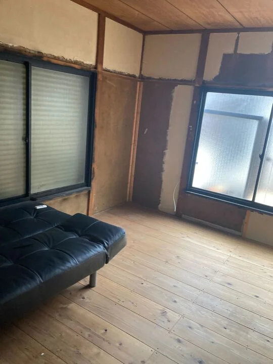 中村橋のダイニングバー居抜きの内装