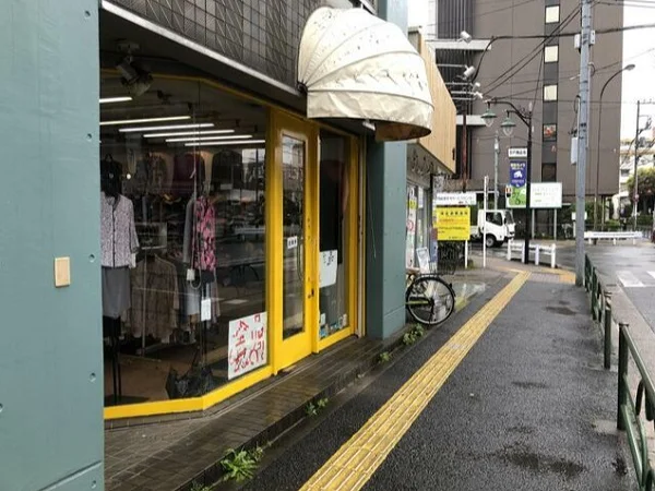 貸店舗(事務所仕様)の外観
