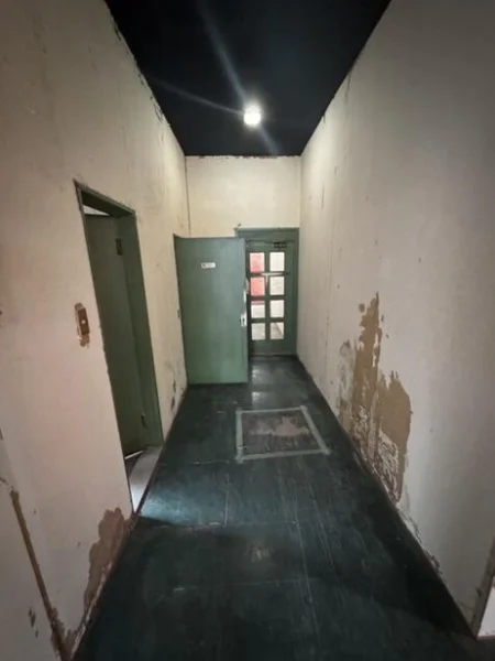 本厚木のスケルトン物件の内装