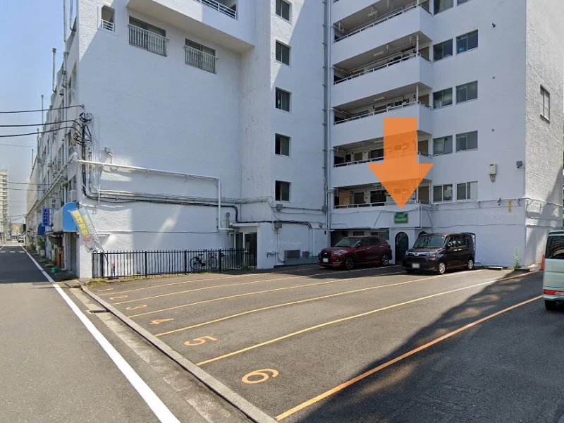 磯子の居抜き店舗の外観