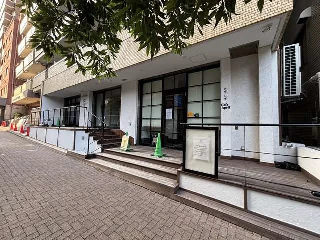 カフェ・喫茶店の居抜き物件の外観