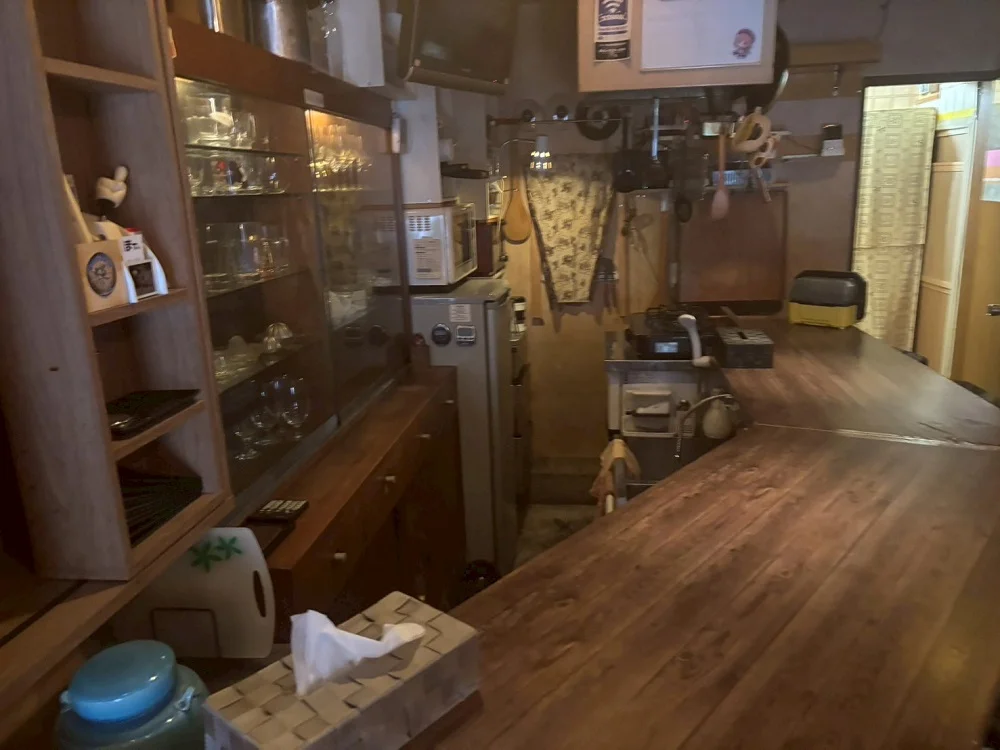 蓮沼の居抜き店舗の内装