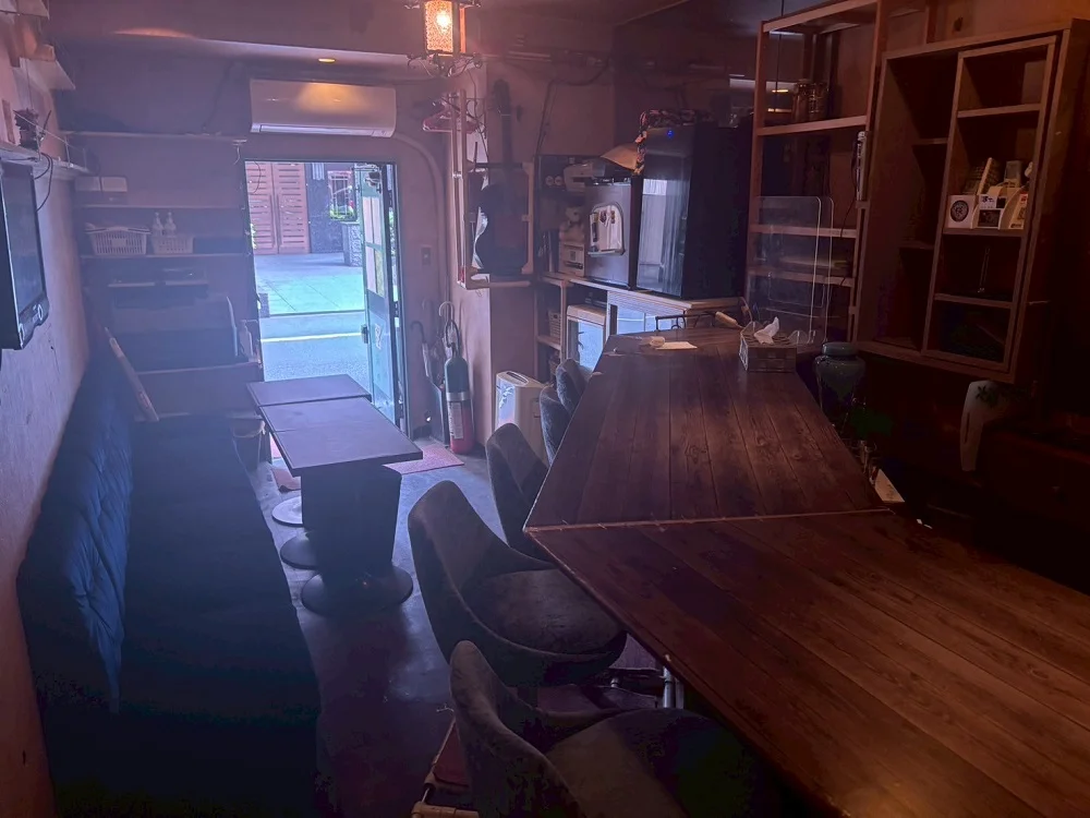 スナック・パブの居抜き物件の内装