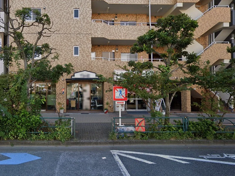 美容室・理容室の居抜き物件の外観