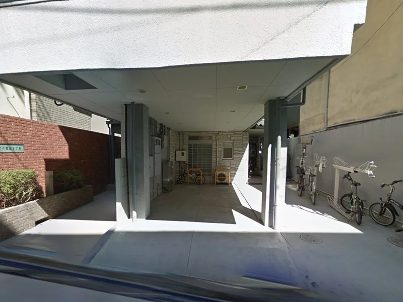 四谷三丁目の事務所仕様物件の外観